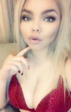 Hot babe in Dubai: Peggy wants to share her passion with you