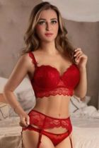 Petite escort Dubai (weight: 44 kg; height: 153 cm)