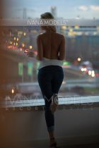 See sexy photos of whore Daphne on escort listings