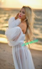Dubai female escort can suck for 1500