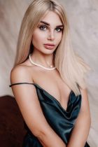 See photos of Kerry in escort gallery
