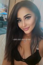 Sex with independent escort Roxanne (32 years old, Dubai)