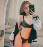 Arab escort in Dubai: Eva, 27 years of age