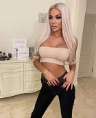 Dominant escort Yolanda, price from AED 1500/hr