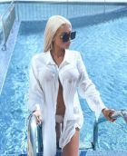 Professional escort from lesbian hooker Yolanda