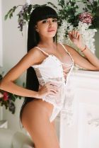 Visit outcall massage Dubai girl Nia (+971 99 712 5538)