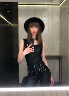 Girl escort service in Dubai from Elide
