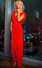 Dubai escort Malerie, AED 2500 per hour