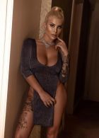 Hot babe in Dubai: Nancy wants to share her passion with you