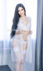 Sexy Dubai girl Catherine is ready for sex
