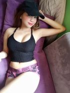 Photos of hooker Jincy in sexy escort ads on sexodubai.com