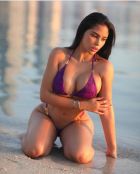 Elite escort service in Dubai from sexy Cecilia