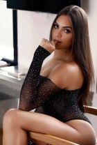 Book Dubai call girl online on sexodubai.com