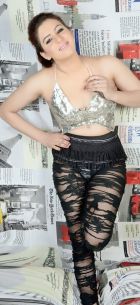 See photos of Gina in escort gallery