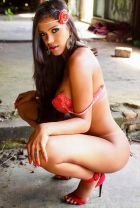 VIP treatment from 30 year-old elite escort Genevieve
