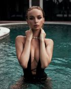 Look through escort pictures of Kimberly on sexodubai.com