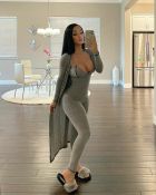 Tanner - 24 year-old milf escort in UAE