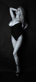 Book cheap asian escort for AED 1500 per hour