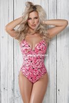 VIP treatment from 25 year-old elite escort Cara