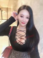 Dubai site escort Julia is available online