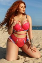 Indian escort Arianna wants to meet tonight