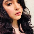 Hot Dubai girl Frances sucks for AED 1800