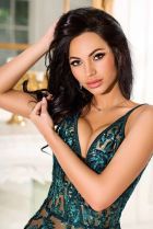 Elegant Dubai vip escort Bobbie (AED 1500 per hour)