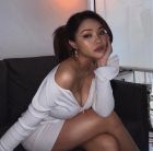 Cheap independent escort Eva charges AED 1800/hr