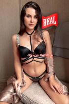 Private escort for an intimate night in Dubai