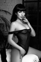 Sexy escort is waiting on sexodubai.com