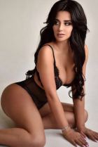 Elite escort in Dubai: Daphne for VIP service