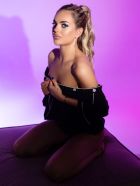 Lesbian female service from Jincy 24 7