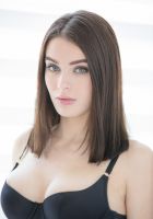 Massage girl in Dubai: Zavanna (24 y.o.)