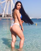 Dubai cheap escort sells her body for AED 2000 per hour