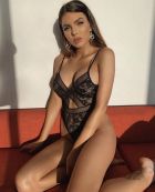 Black woman in Dubai Winola is a chocolate baby for sex