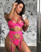 Dubai model escort Udele: photos, reviews, services