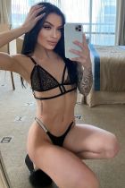 Independent massage escort in UAE: Parisa — professional service from AED 2500