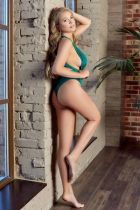 Dubai escort girl Valentia available for hot sex