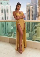 Sexy Dubai girl Nia is ready for sex
