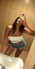 One of model escorts in Dubai is waiting for your call on sexodubai.com