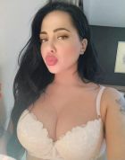 Serenity, Dubai busty escort with big tits on sexodubai.com