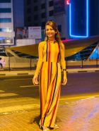 Lois, Dubai
