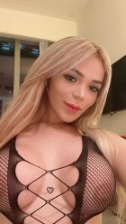 Dubai female escort can suck for 3000