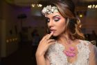 Hot Dubai girl Meara sucks for AED 3000