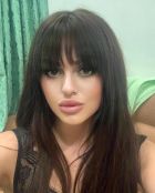 Asian escort in Dubai for classic and oral sex for AED 3000