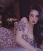 Female escort service from charming Sarah in Dubai