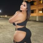 Female escort Tania for sex in Dubai 