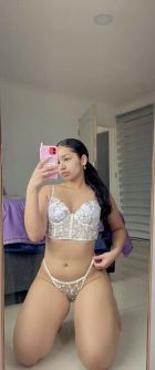 Lesbian dating advice: book hooker Diamond, 23 y.o.
